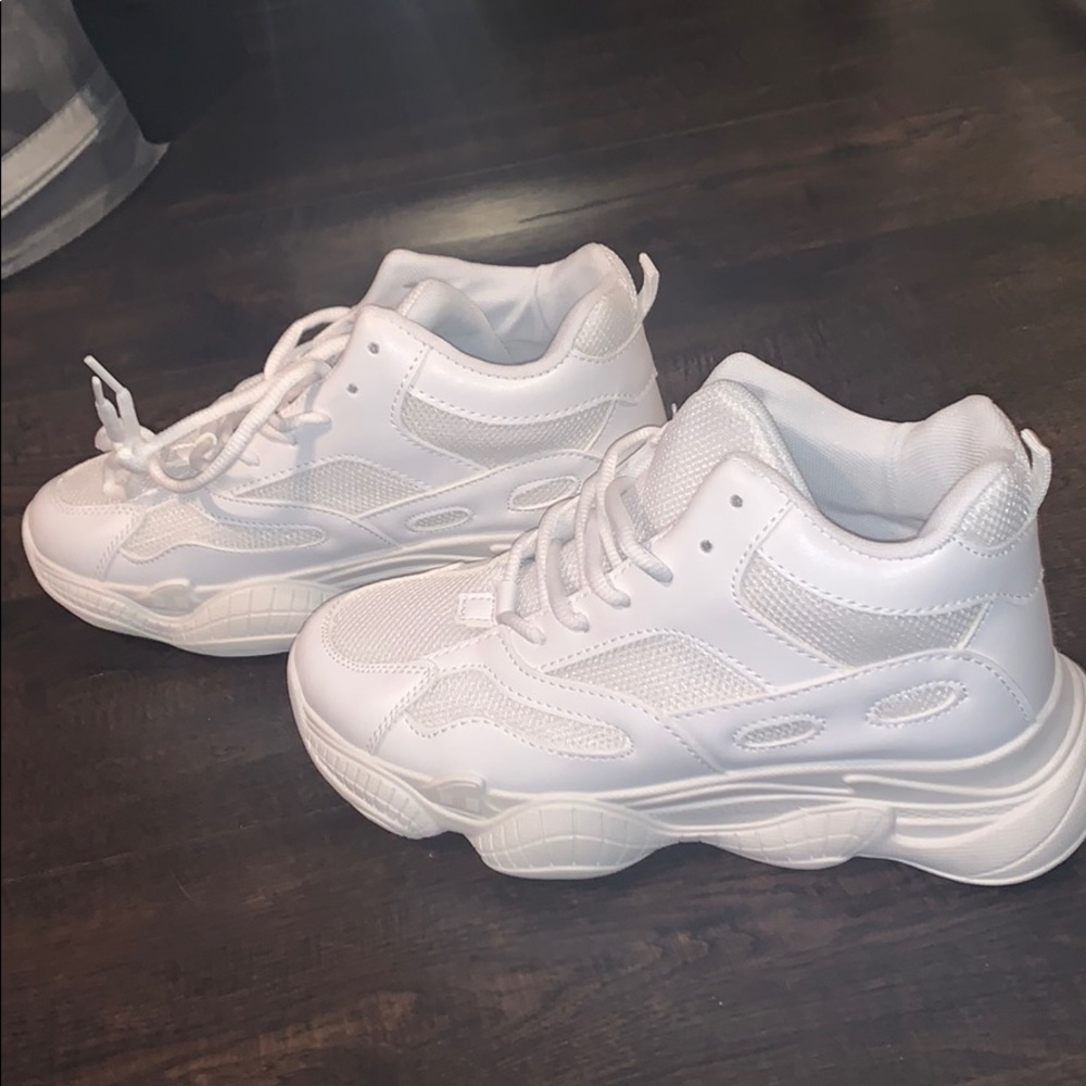 White chunky sneakers